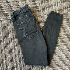 American Eagle Hi-Rise Jegging